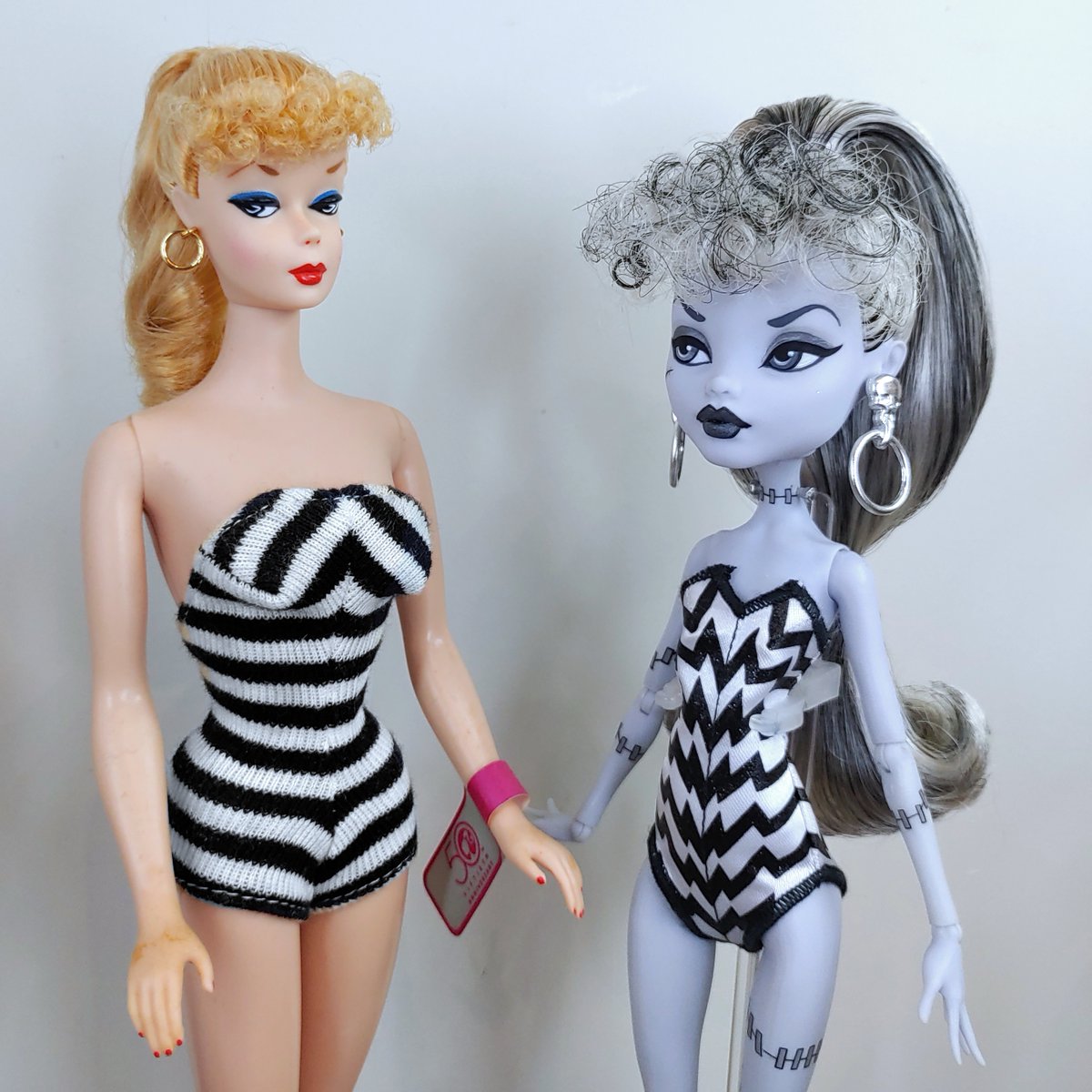 IGdolljunk's tweet photo. Well one of us has to change... https://t.co/9JPbJdby2J
