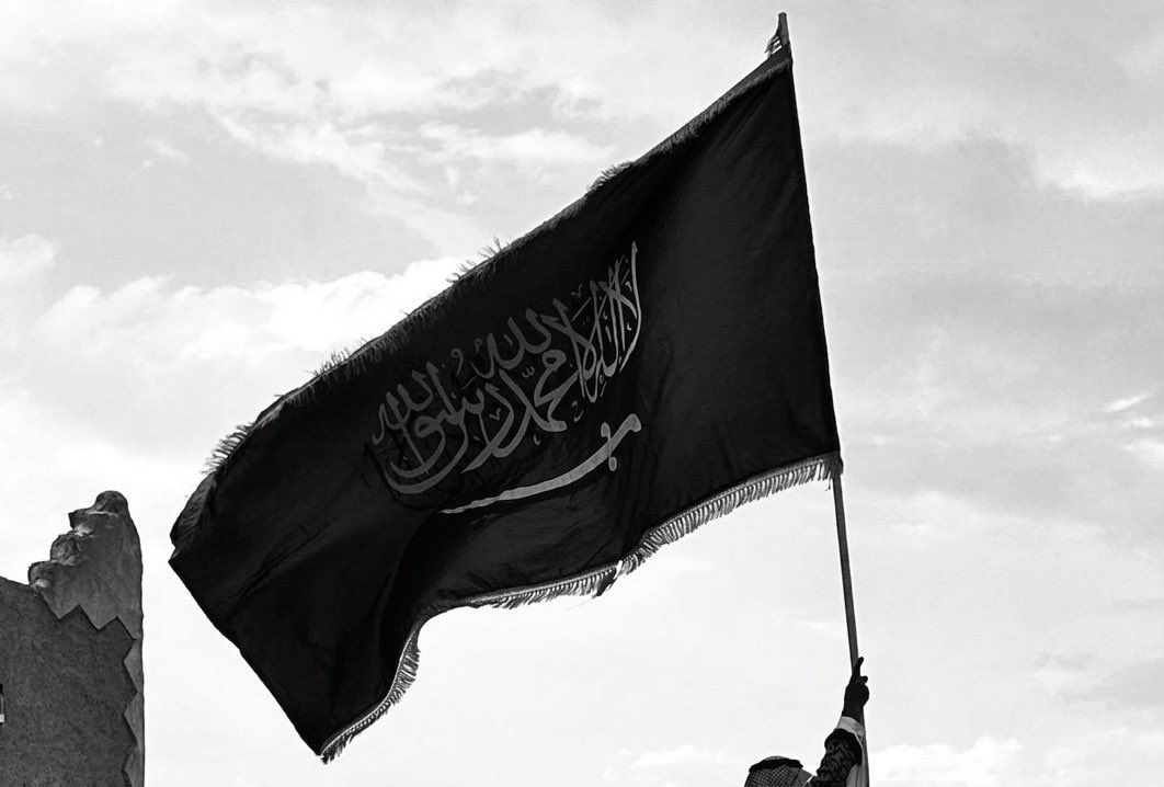shahd1u's tweet photo. روحي وما ملكت يداي فداهُ
وطني الحبيب وهل أحب سواهُ🇸🇦 https://t.co/cduywDyBD6