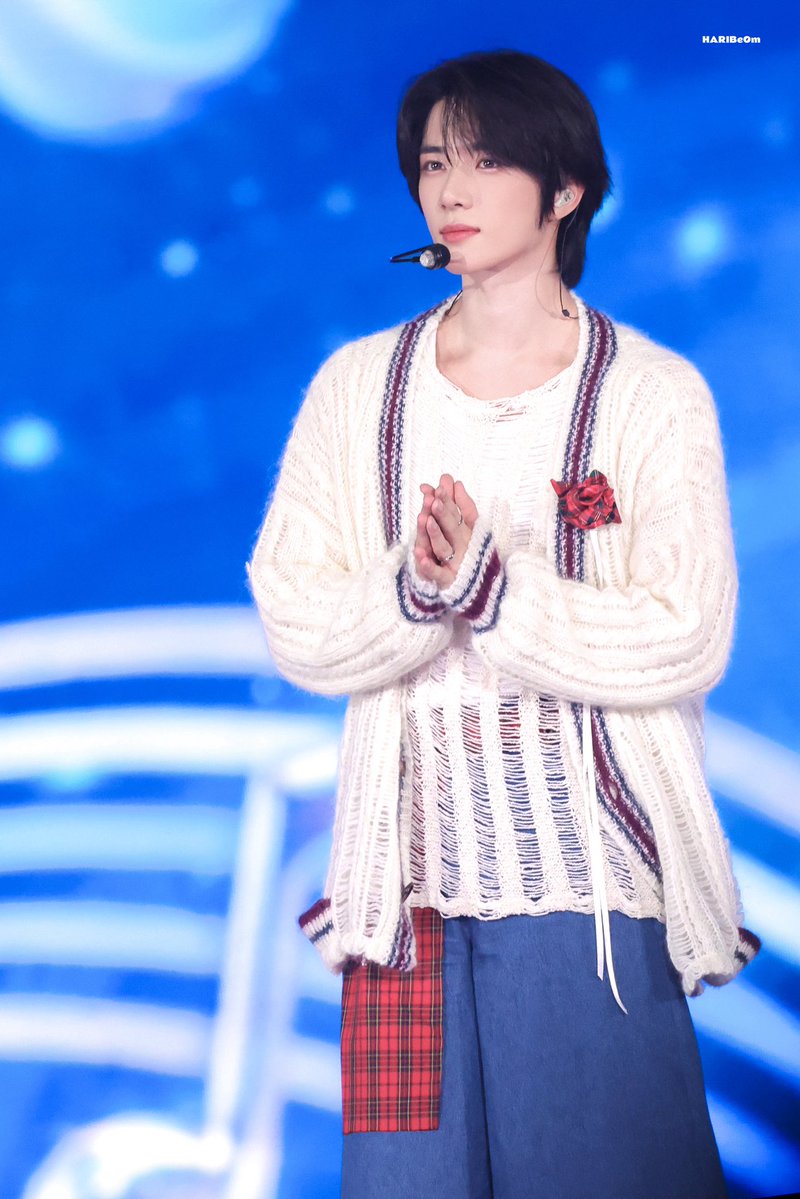 HARIBeOm_313's tweet photo. εïз 260922 εïз   💜💙🪽

#투모로우바이투게더 
#범규  #BEOMGYU #TXT_범규
#TXT #TOMORROW_X_TOGETHER #ボムギュ https://t.co/vr7ps3i0qr