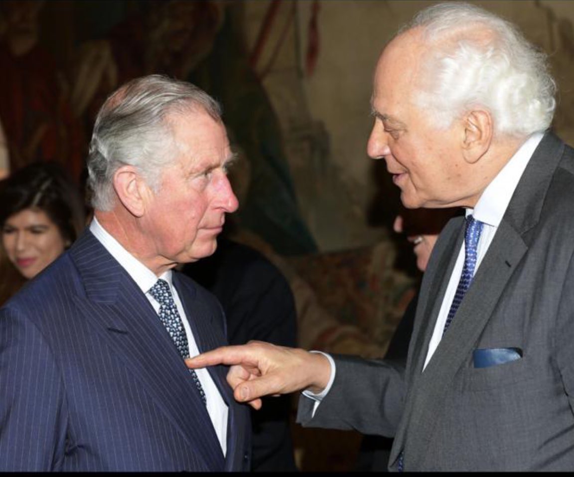 BGatesIsaPyscho's tweet photo. Immediately after Jacob Rothschild Died - an exceptionally Rare Sighting of the King’s Royal Special Guard and was spotted unannounced riding through Central London.

Then there were the Loose Blood Stained Horses.

Why?

Because the Rothschilds OWN The Royal Family & they were told too.
It’s that simple.