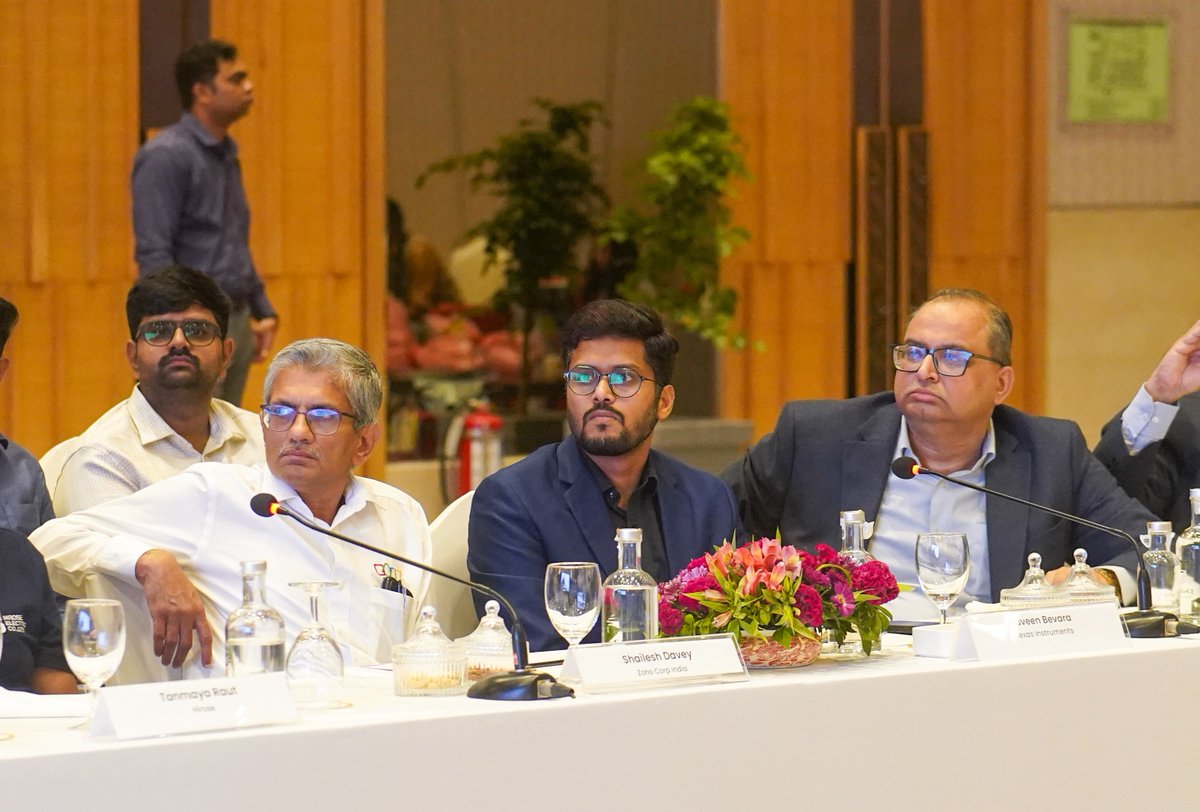 DrMohanYadav51's tweet photo. Bengaluru is set to connect with Gwalior as the country’s first integrated Telecom Manufacturing Zone takes shape.

Engaged at Investors Roundtable with technology leaders, manufacturers and investors on the upcoming Telecom Manufacturing Zone (TMZ) in Gwalior -India’s first integrated telecom manufacturing zone.

With nearly 24 companies already on board, investor-friendly policies, land at ₹1, 24×7 power, strong connectivity, skilled youth and a robust land bank, Gwalior is emerging as a new hub for telecom manufacturing, investment and employment. A new era of Atmanirbhar Bharat is taking shape in Madhya Pradesh.