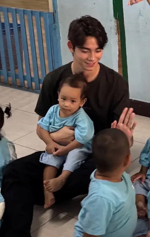teenniiz36_'s tweet photo. คิดถึงโว๊ยยยยยยยยย😭 https://t.co/ltFmLEdZiM