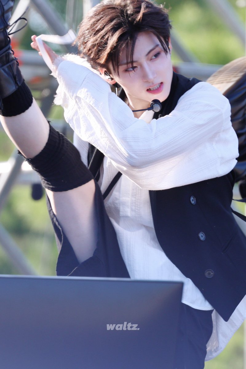 leoloveswon's tweet photo. https://t.co/bwfPkHu3gx