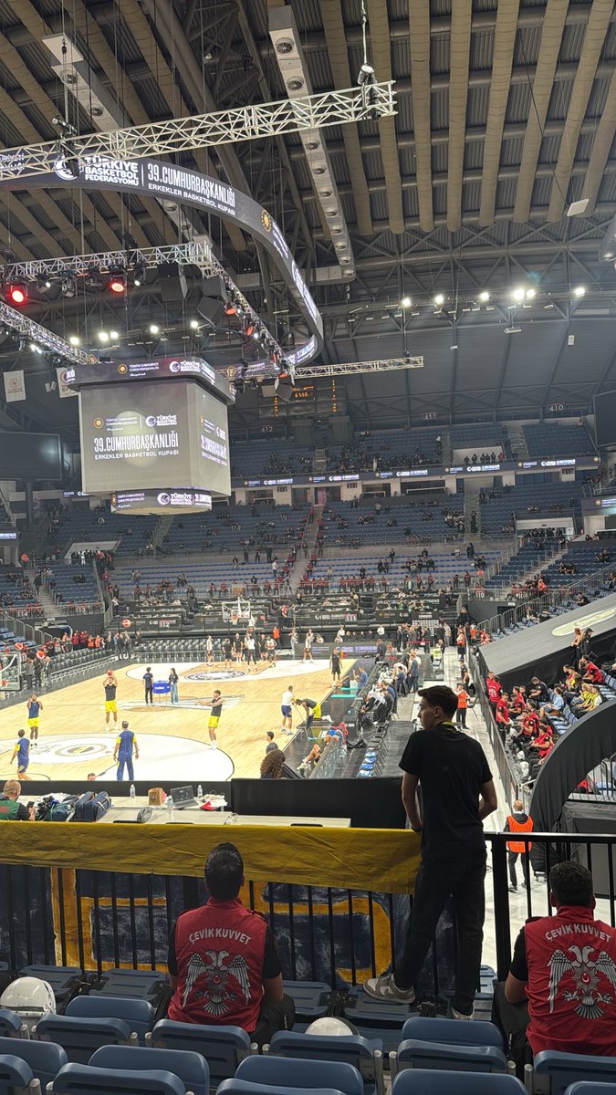 fenerlibabuco's tweet photo. verin lan biletleri biz ev sahibi oluruz @forzabesiktas https://t.co/Caj5LDRJqm