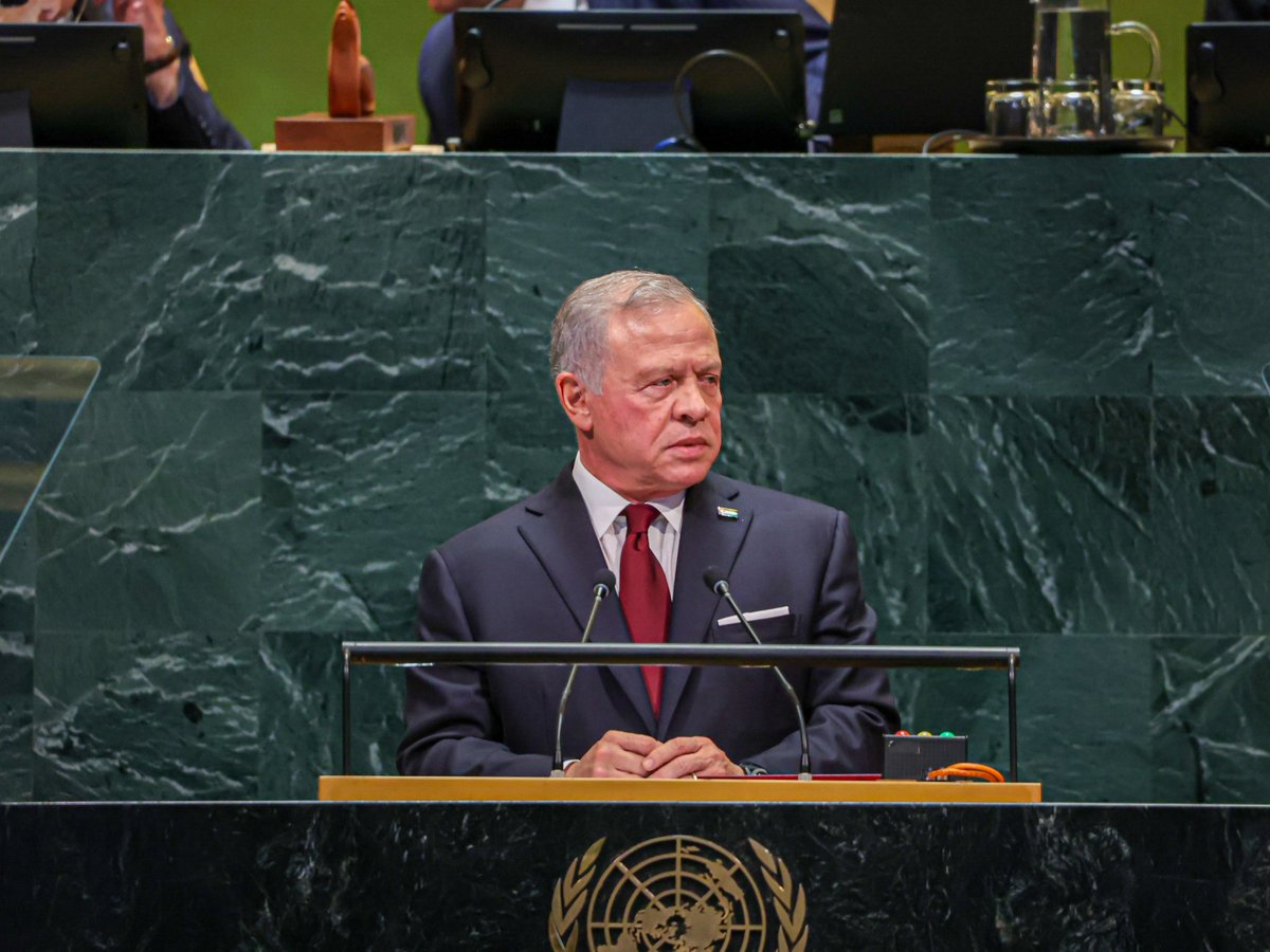 RHCJO's tweet photo. His Majesty @KingAbdullahII delivers Jordan’s address at the 81st United Nations General Assembly
Text of the speech: https://t.co/5nHWeIat1g
#Jordan #UNGA https://t.co/W2gNPAGIkg