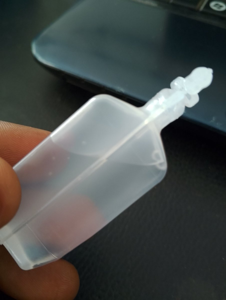 sumujees's tweet photo. Can someone drink water for Injections? Because I want to try it now.🙄 https://t.co/2R9SYGAmNh