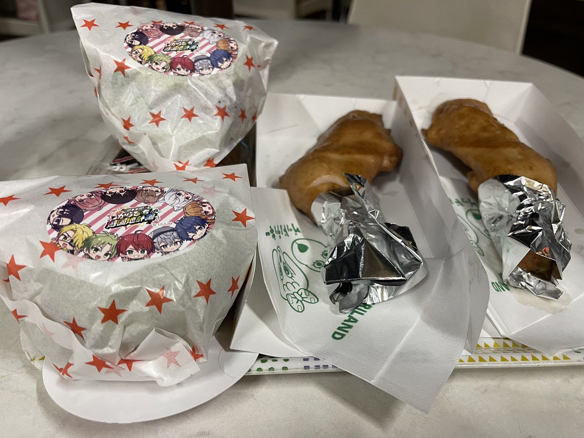 10channel_jp's tweet photo. 家族day 帰宅
いやー、混んでましたねー
ヒーローになれたかな https://t.co/MzPykZ1TIg