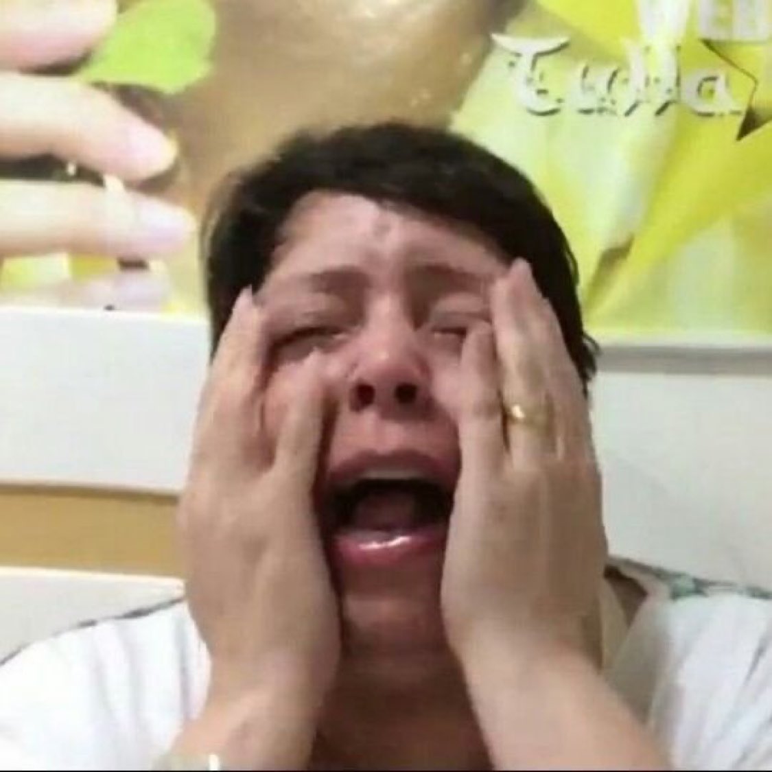 charmficent_'s tweet photo. Pq eu não escutei quando falaram que essa fic kylia era demoníaca???? agr tô em prantos e sem previsão de voltar ao meu eu normal https://t.co/kNMMIMutXd