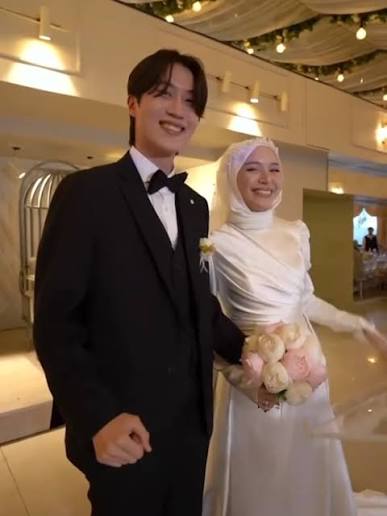 D1742966945596's tweet photo. @Michael71T Muslim women love getting fucked by chinese and korean christian men, muslim men are biggest cucks in the world, bye bye hahahaha https://t.co/1B7DrFRIRD