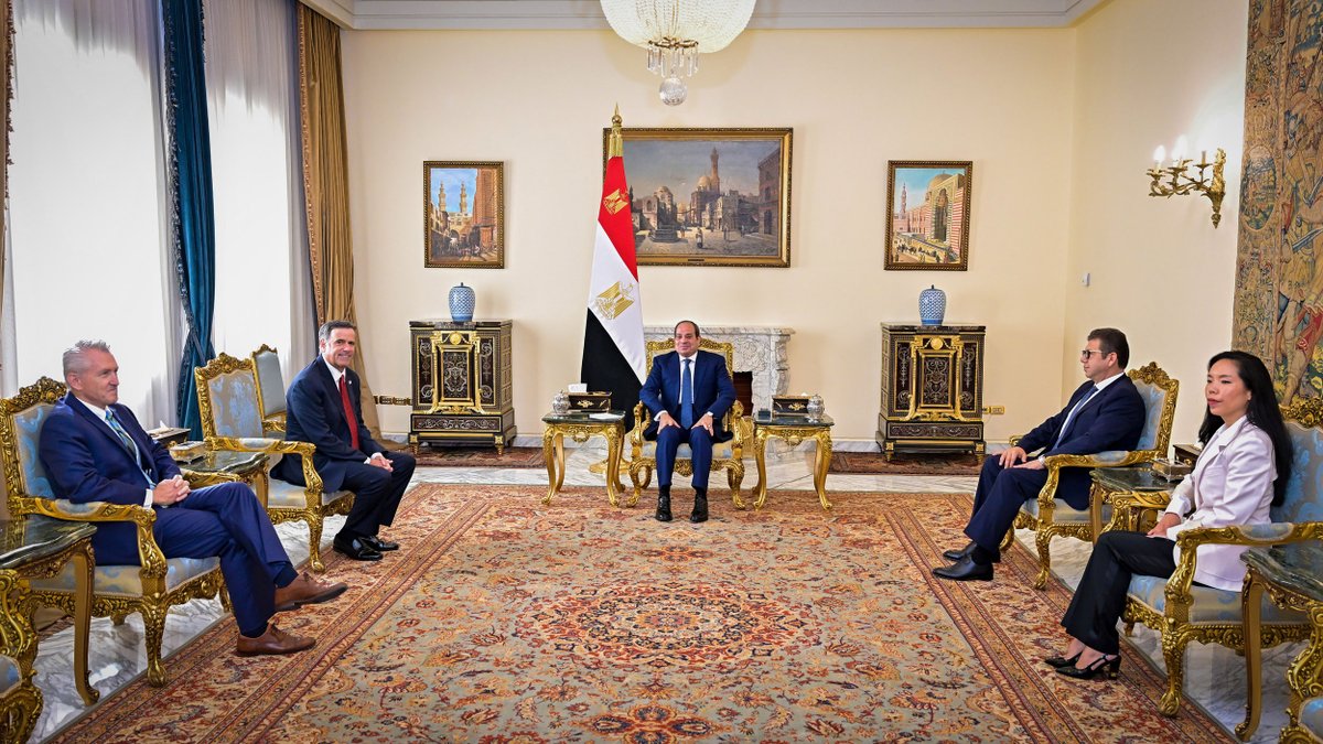 Egysupportme's tweet photo. الرئيس السيسي يستقبل مدير وكالة الاستخبارات المركزية الأمريكية (CIA)

نقلًا من: رئاسة جمهورية مصر العربية
https://t.co/evW81iyOls https://t.co/cJgc39gg2I