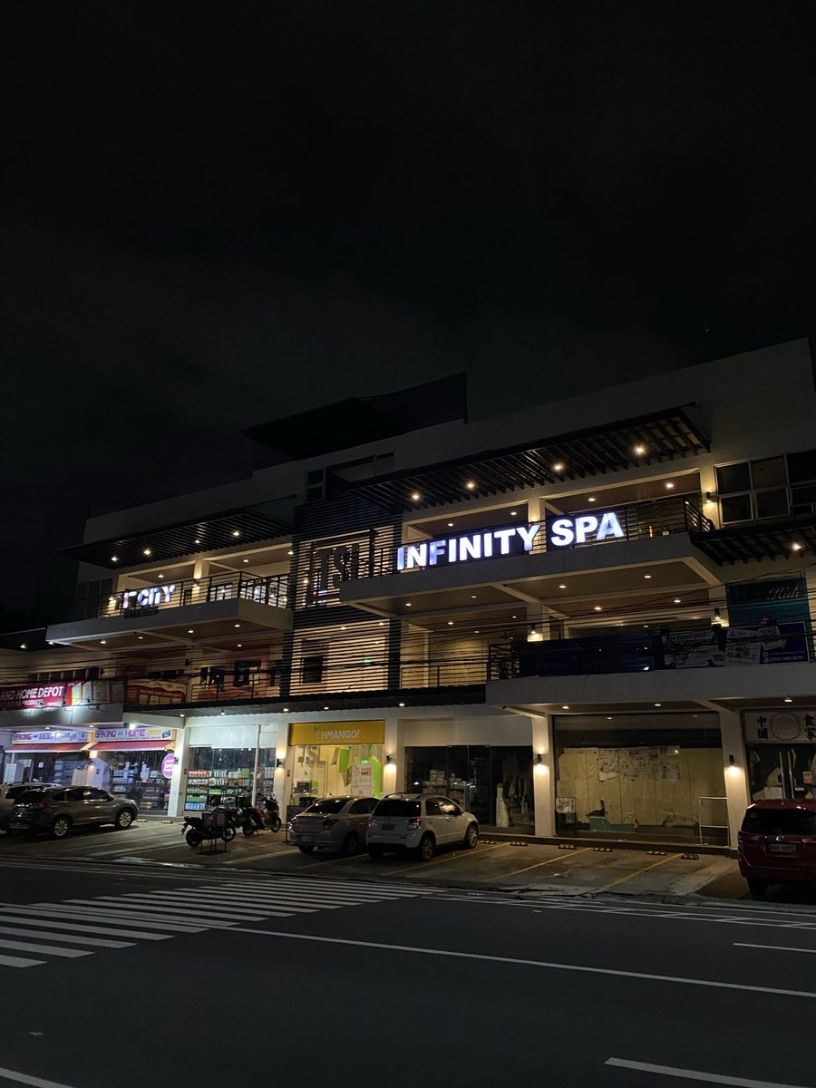 ize_zee13's tweet photo. From Manda to España. Nagulat na lang ako nasa QC na pala ako. Nasa barap na pala ako nitong spa haha letche talagang pagga Grindr to https://t.co/MsPhbtg37P