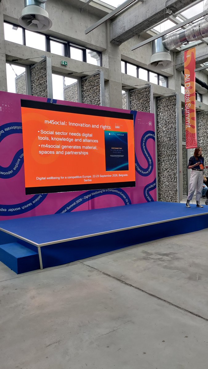 punttic's tweet photo. 🌍 Hem tancat la primera jornada donant suport a les presentacions de les entitats catalanes. Hem escoltat les engrescadores experiències de @MWCapital, @fundesplai, @Taula3sector, @f_ferrerguardia i @m4_social. https://t.co/BBpOk5GmMz