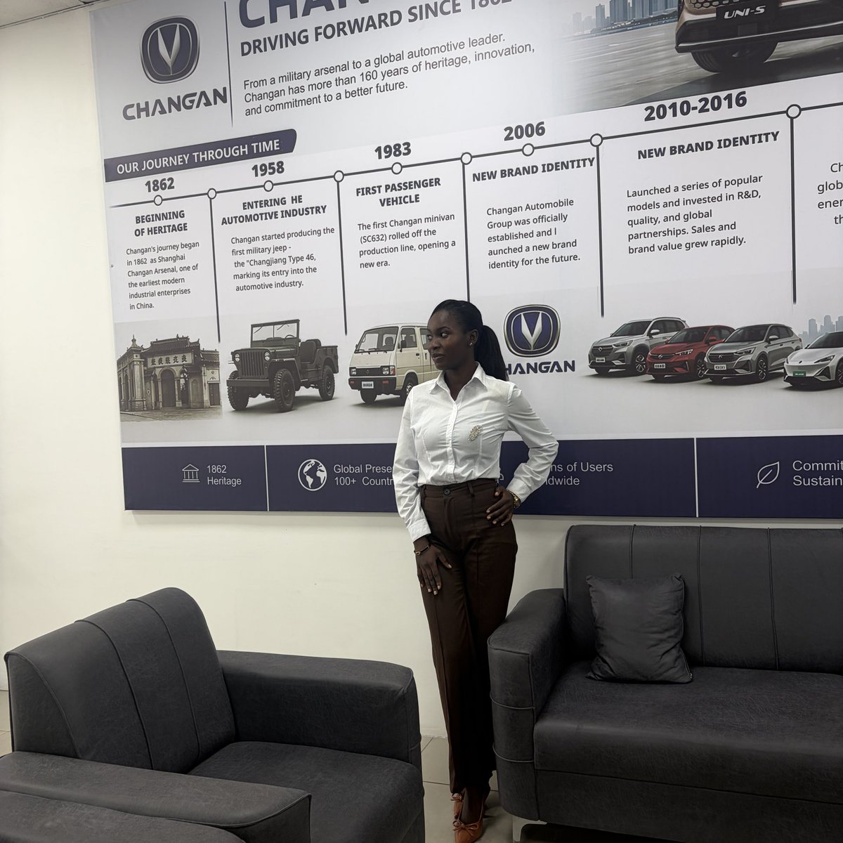 amasarhene's tweet photo. Pretty face . Serious ambition . https://t.co/Ffn5eFug1Y