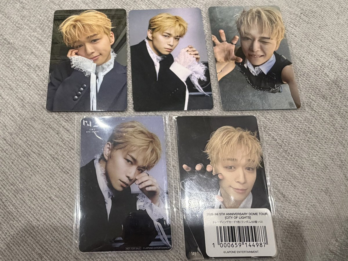 3572n's tweet photo. INI ANTEM 封入 特典 ラントレ 交換

【譲】後藤
SingAlongver. トレカ セルカ
CityofLightsver.
TSUTAYAアクリルカード
7000円 149

【求】画像2.3枚目
佐野(青線のもの)
藤牧なんでも

n:1可能です
都内手渡しor郵送

お気軽にお声がけください🙇‍♀️

#INI交換 https://t.co/AWd1ELKnqa