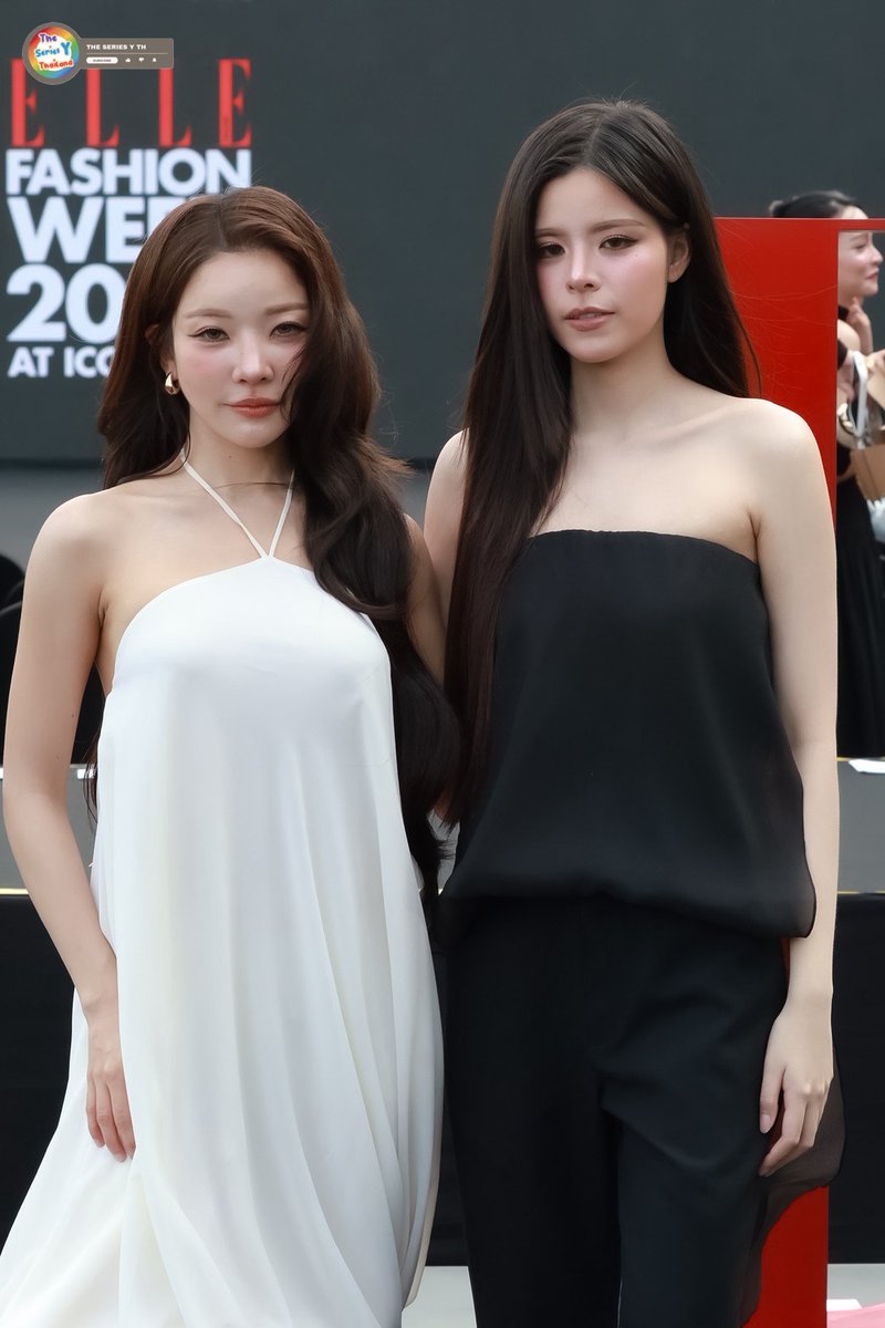 theseriesy_th's tweet photo. “เฟ กัญญาพัชร - เมษ์ ญดา” ร่วมงาน ELLE FASHION WEEK 2026 PRESS CONFERENCE

FAYMAY AT EFW26
#faymay #fay_riezz #maywyda 
#ELLEFashionWeek2026
#EFW26ATICONSIAM 
#SeeYouAtTheTent https://t.co/g1yQVN5nR0