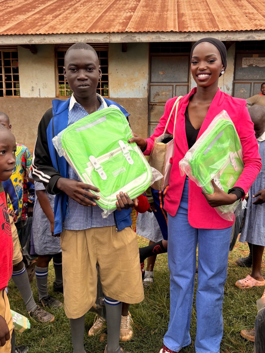 HilabJasmin's tweet photo. What’s the best way to start bootcamp than an outreach and an industrial tour ,we visited kapeeka primary school today and liao Shen industrial park @oppeinuganda @va_uganda @vaseline.ea @evervessmaltug @7daysinternationalltd @uhomeug @kampalasheraton @reach_a_hand @pri_creations https://t.co/W6bauRNUag