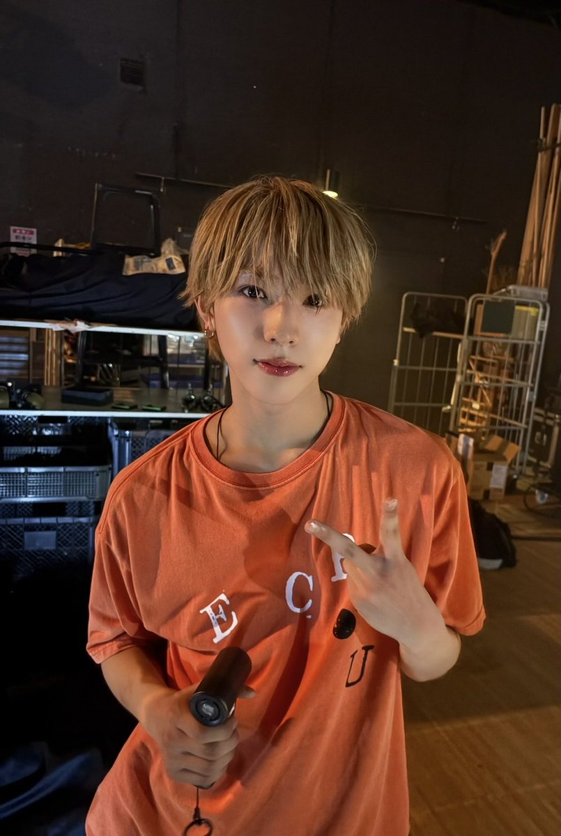 wildblue_ykme's tweet photo. [YUTO]

大阪公演ありがとうございました！✨
今回も皆んなからの最高なプレゼントを頂きました…。🥹
どんどん思い出が増えて、嬉しいよ☺️
またねっ！👋

#WILDBLUE #池田優斗 #YUTO https://t.co/Mx9iFpx4ct