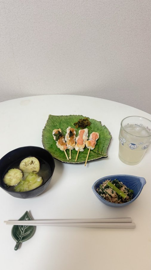 sse389ee's tweet photo. 今日も自炊 https://t.co/8rbPwwd8g6