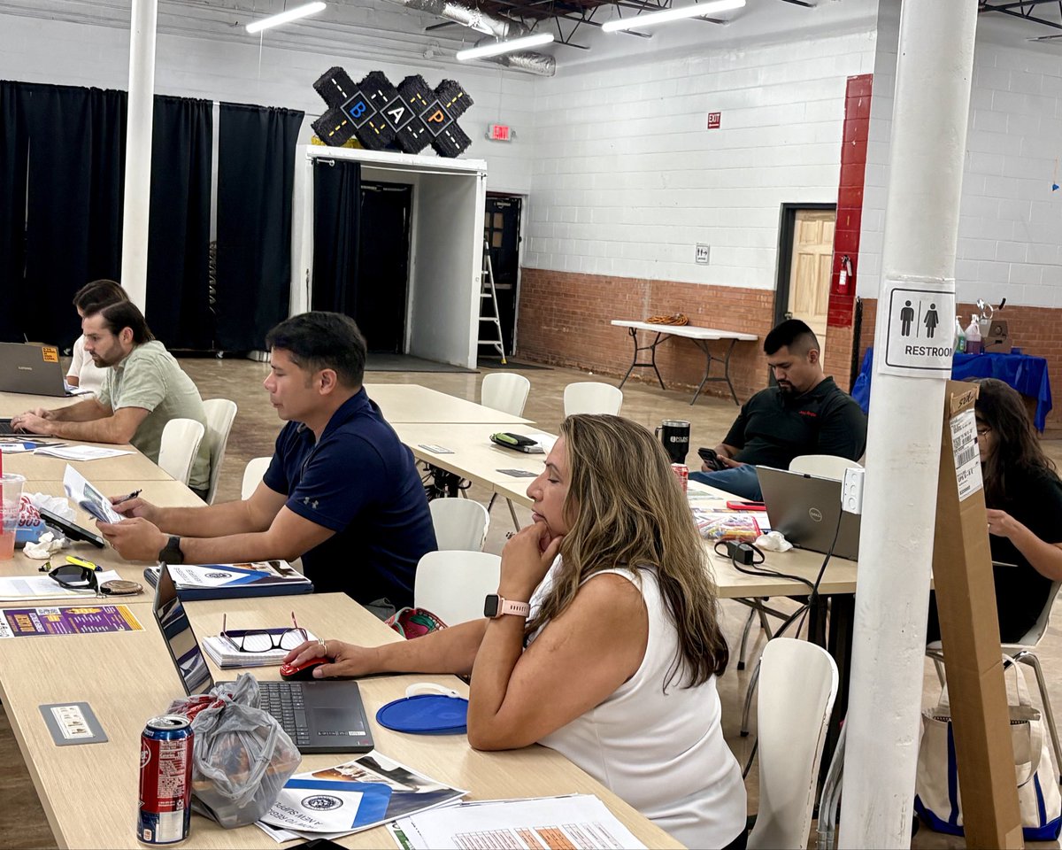 smwbe's tweet photo. Congratulations to those business owners who attended our “Doing Business with Bexar County” workshop and completed the first step in engaging in Bexar County’s procurement process!
#BexarCounty #SBED #SBOC #SLOVBE https://t.co/cCvXcYUrMD