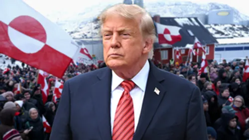 Wirevance's tweet photo. 🇺🇸🇩🇰🇬🇱 🚨 Breaking: Trump signs security deal with Denmark and Greenland at the UN General Assembly, granting the US “permanent control” over Arctic security. 

The US will build two major military bases and bar Russian and Chinese presence.

Sources: AP • RTE
#Greenland #Trump https://t.co/qtTzka9T2a