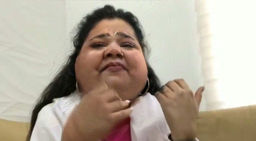 Keniajsjy's tweet photo. @mar_0009_ @dannachocoflana Toda esa historia de Juan es la que ustedes se encargaron de difundir entiendan la pendeja de Kenia NO ES NINGUNA "VÍCTIMA" sólo es una colgada mitomana https://t.co/NaRVtagobG