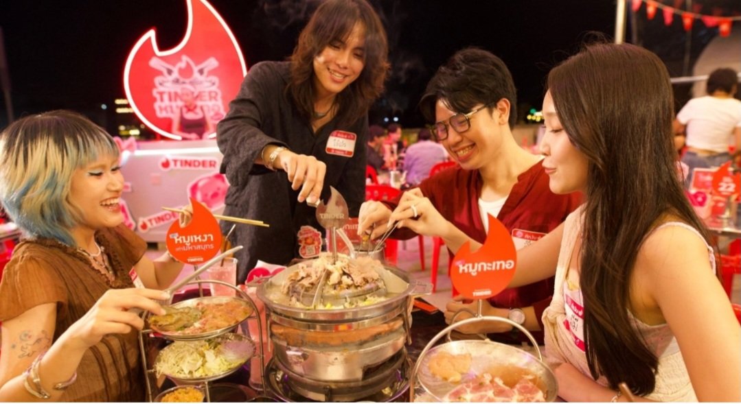 armoiaZ's tweet photo. อีเว้นสำหรับคนโสดมาแล้วค่ะ ฟีเจอร์ใหม่จากTinder
ชวนคนโสดมาทำกิจกรรมเจอกันตัวจริงแล้วค่ะ มีตั้งแต่กิจกรรมกีฬาเช่นวิ่ง การกินหมูกระทะ ดูหนัง กิจกรรม
เวิร์กชอป
ใครสนใจเชิญหาข้อมูลเพิ่มเติมได้ เรื่องนี้เราไม่ถนัด5555
#คนโสด
#แอปหาคู่
#TinderEvents
😁 https://t.co/7maYyLam53