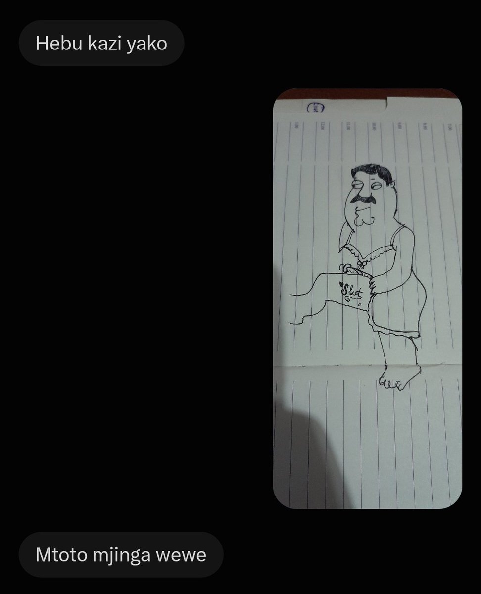 ngughii's tweet photo. That time I tried applying for a graphic designer job😭 https://t.co/aIH64hilEU