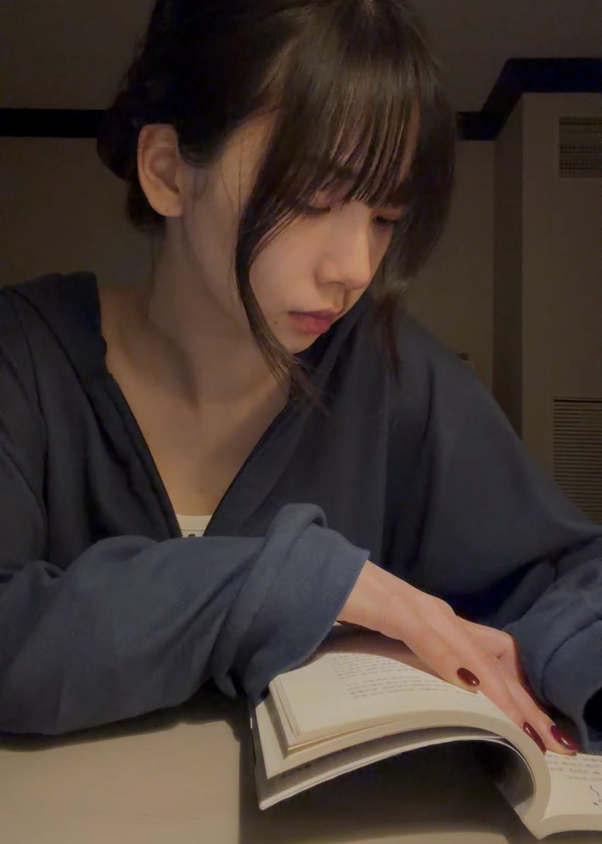 mydeepbluu's tweet photo. #카리나좋은점.. . https://t.co/FqNcMRi3Ys