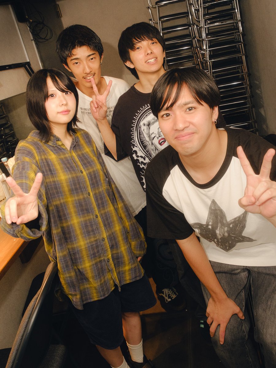 vidro_kyoto's tweet photo. 2026.09.22(tue)
“そして歌声が残った” 📍京都MUSE
ありがとうございました⟡.·
#vidro #ビードロ https://t.co/yaxDMJa6q6