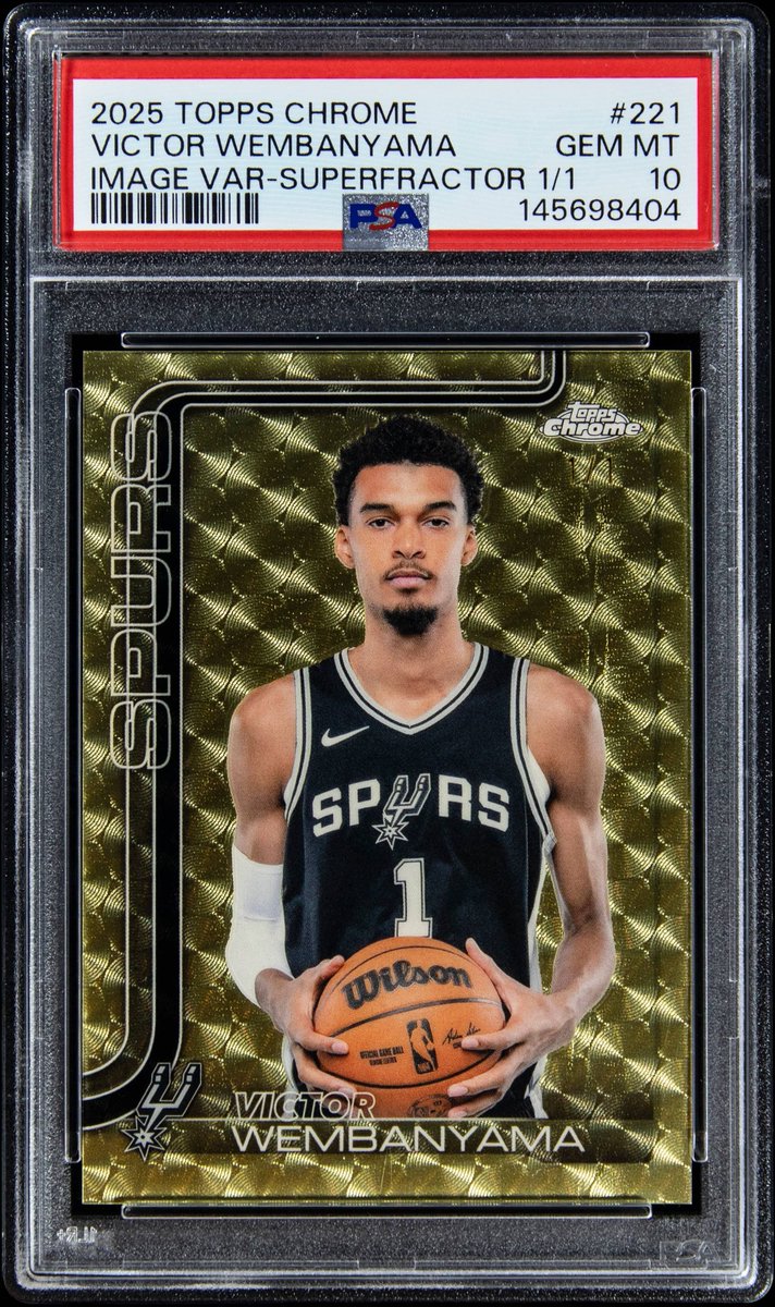 CardsBoulevard's tweet photo. MASSIVE WEMBY SUPERFRACTOR SALE 👽

The 2025-26 Topps Chrome Image Variation SuperFractor Victor Wembanyama 1/1 PSA 10 sold for $305,000. https://t.co/Q0pXV7R2ZK