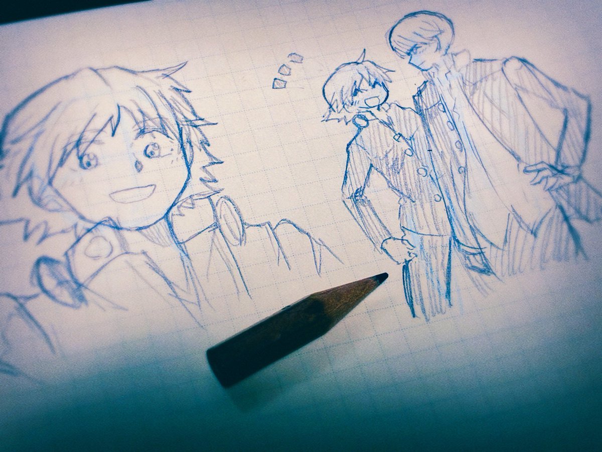 n_ptoa's tweet photo. アナログで描く時に使ってる鉛筆がそろそろ短さの限界を迎えようとしている…（まだいけるか…！？） https://t.co/rOGyC3l4Jk