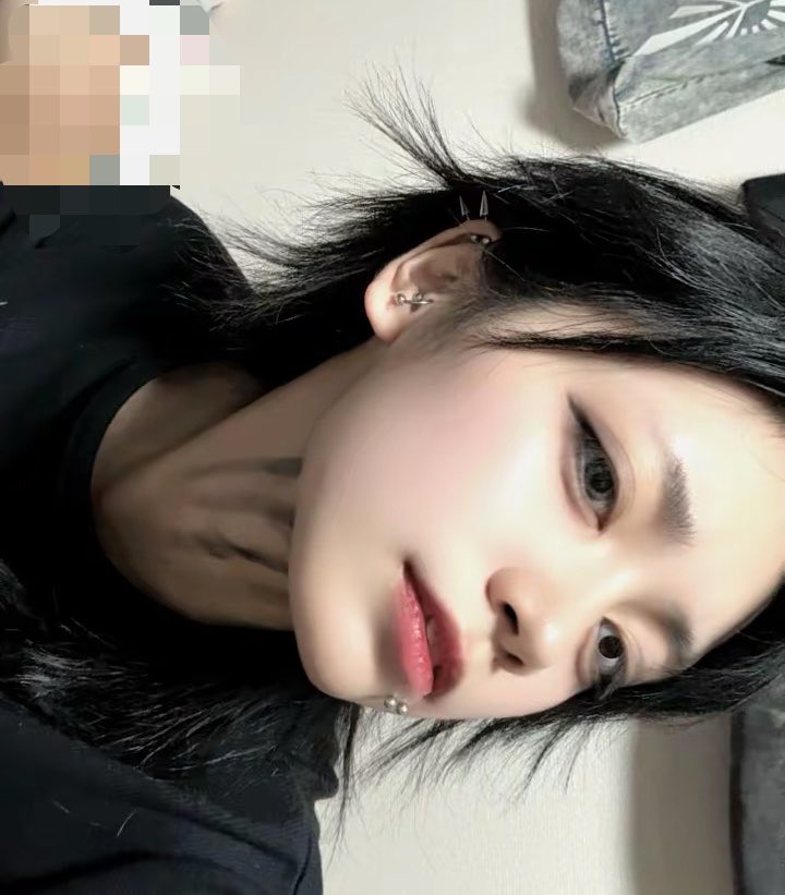 ill_Lilyu's tweet photo. 本日のメイクですよ https://t.co/ivqLivoemz