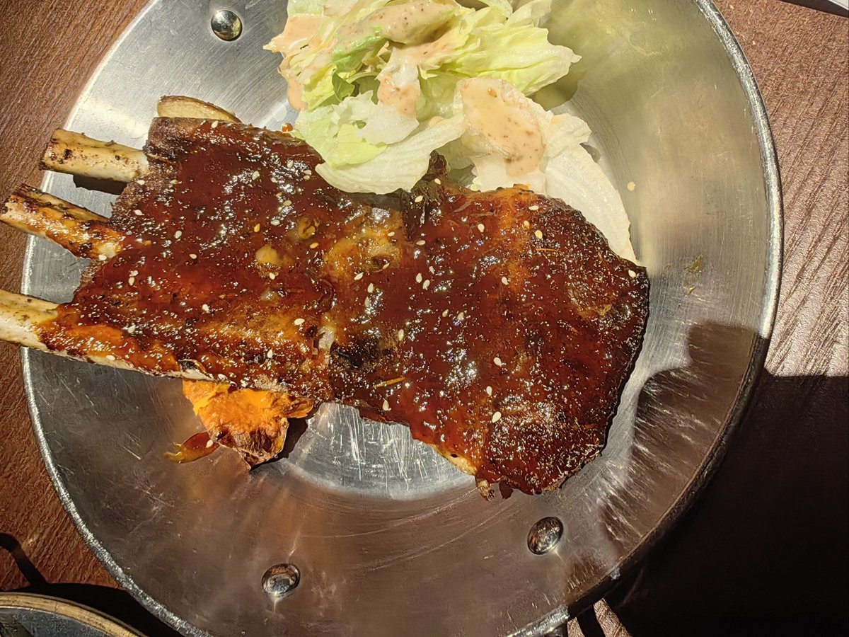 SageBanekav's tweet photo. Late night cravings solved: warm miso soup and grilled pork cutlet at our tiny street-side izakaya. Open till 2AM for every tired soul needing a little cozy. https://t.co/QDwWcEHVoj