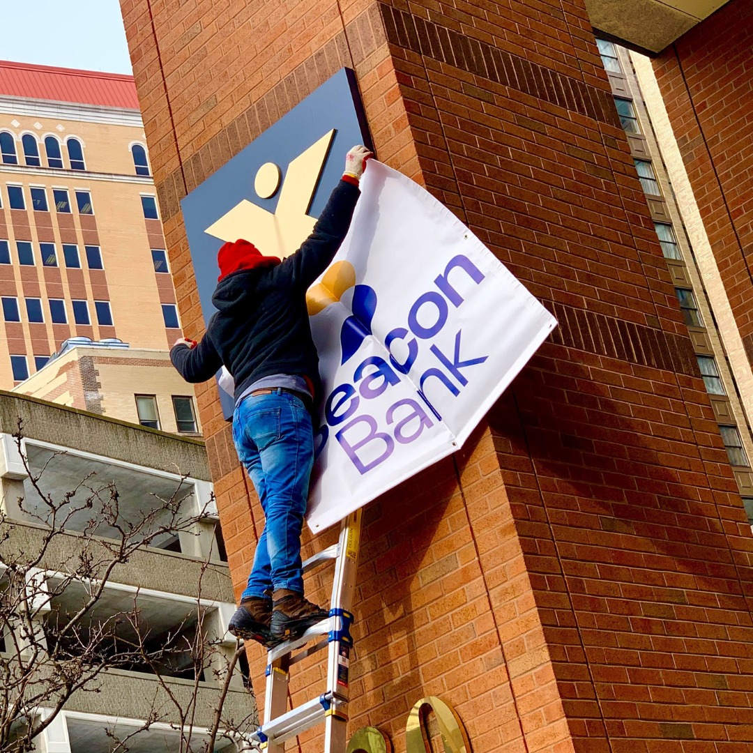 MeaghanSwenemm's tweet photo. Big shoutout to Brookline Bank—now Beacon Bank! We’ve loved working with their amazing team and look forward to continued success together under their new name and refreshed brand. Support local businesses that strengthen our community! Photo https://t.co/dPfaKgujm4