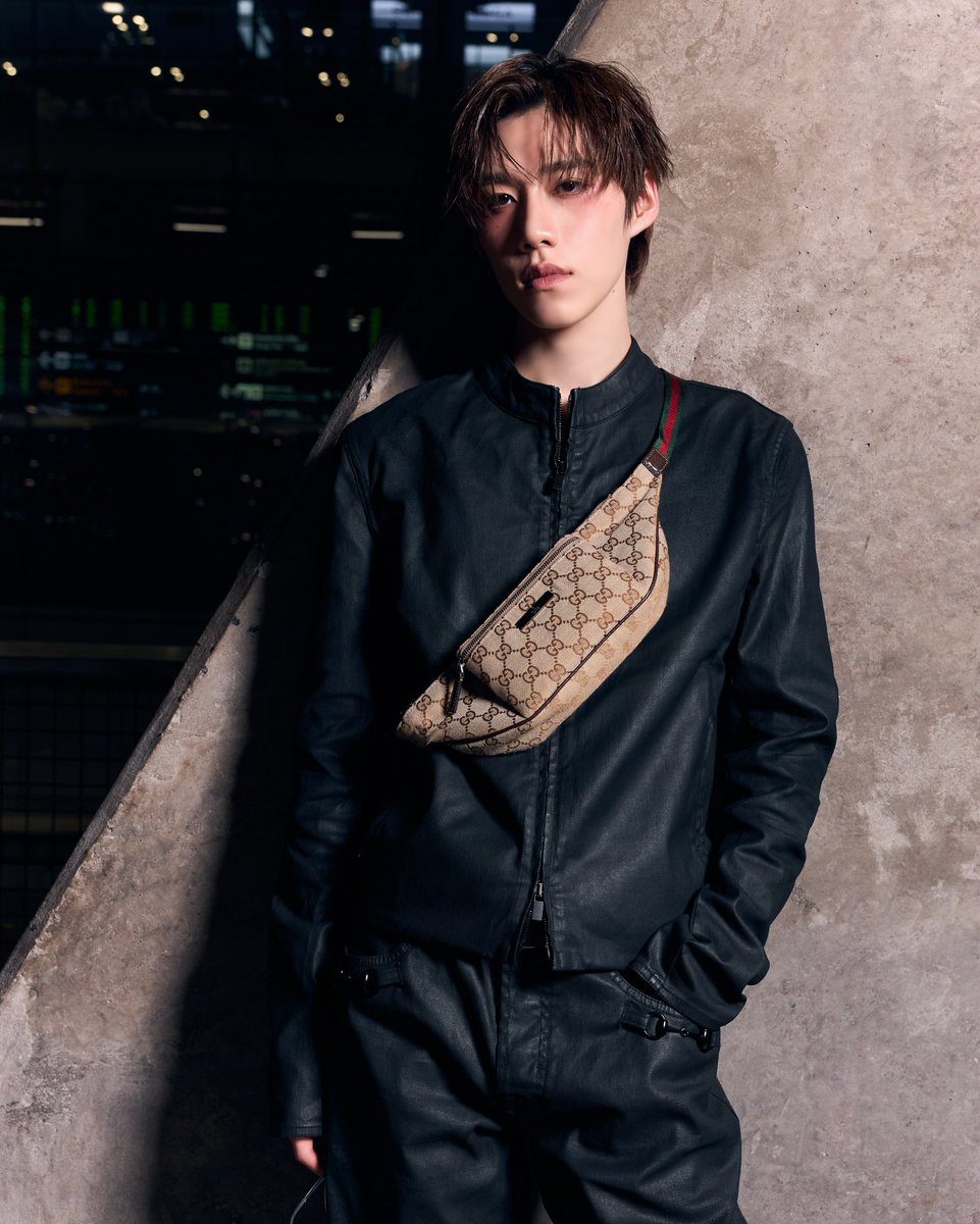 eleva_official's tweet photo. ส่องลุค AIRPORT LOOK ALL BLACK สุดเท่ “พีพี กฤษฏ์” Gucci Ambassador เตรียมบินลัดฟ้าสู่ Milan Fashion Week เพื่อเข้าร่วมชม Gucci SS27 Showในวันศุกร์ที่ 25 กันยายน 19.00 น. ตามเวลาประเทศไทย

#GUCCISS27xPPKRIT
#PPKritt @ppkritt
#Gucci @gucci
#ÉLEVA https://t.co/28qfZhvL9y