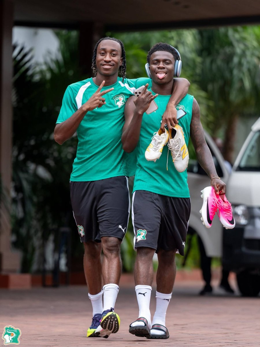 Selephanto's tweet photo. Yan Diomandé x Christ Inao Oulaï. 💎🇨🇮 https://t.co/KVeUhvNA5l