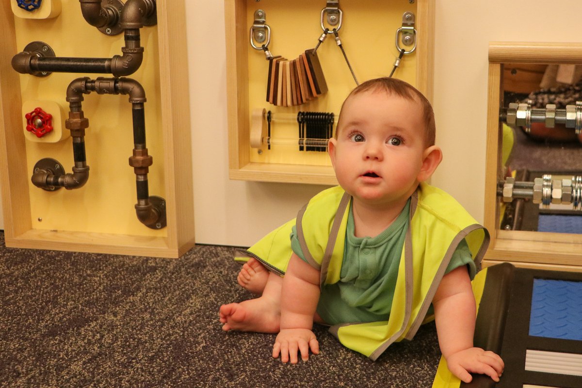 BosChildMuseum's tweet photo. Have you visited our newest permanent exhibit yet? Explore construction, engineering, and architecture in Dream it! Build it! Come make new discoveries in this collaborative space!

👷‍♂️🛠️Plan your visit to our Dream it! Build it! exhibit at https://t.co/9uLkkkBq1o https://t.co/zDSIjRZU3q