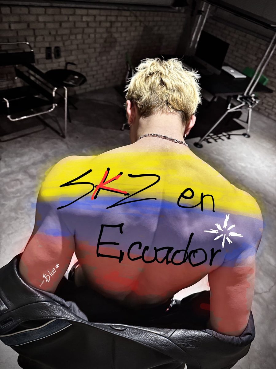 lblue_mc's tweet photo. hmmm Porfaaaa apoyen jaja

Channie ojalá algún día uses nuestra camisetaaa 😭😭🇪🇨
#RUN_IT_ECUADOR_2027 #BRING_RUN_IT_ECUADOR #RunitEcuador 
#SKZ_IN_ECUADOR
@jypnation @Stray_Kids 
@one_more23240 @FeeltheclubLive https://t.co/0h8vrJ62sc