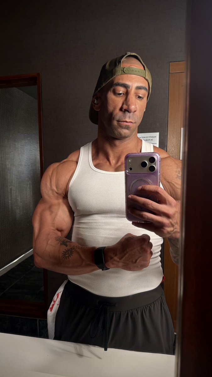 fousey's tweet photo. The fact this isn’t Ai. 😤 https://t.co/ZwgvsFKm7b
