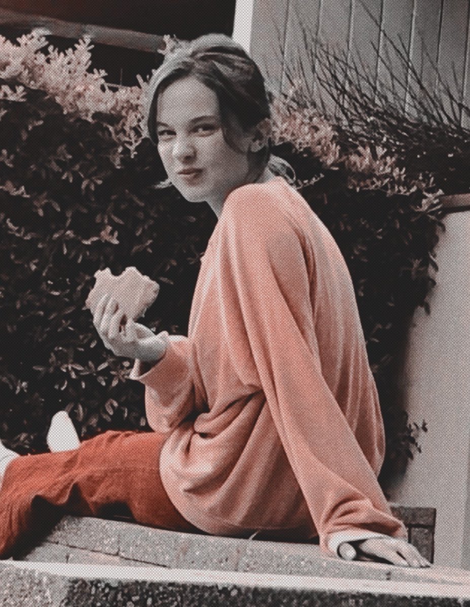 JUSTVGlRL's tweet photo. ⠀ ⠀

ᅠ

⠀⠀ ⠀YOUR 〝 𝒞𝙰𝙼𝙴𝚁𝙰     ℛ𝙾𝙻𝙻. ”
⠀      ⠀ 𓂃 ࣪˖ ִֶ♱ ྀིྀ ١.        ⠀﹒   ᥫ᭡. if 𝑠ℎ𝑒
           𝐰𝐚𝐬 𝐲𝐨𝐮𝐫𝐬.⠀⠀⠀    ⠀⠀ ⠀⠀⠀    ⠀⠀ ⠀⠀⠀    ⠀⠀ ⠀⠀⠀ ⠀       
ᅠ https://t.co/kwAV8TyfqV