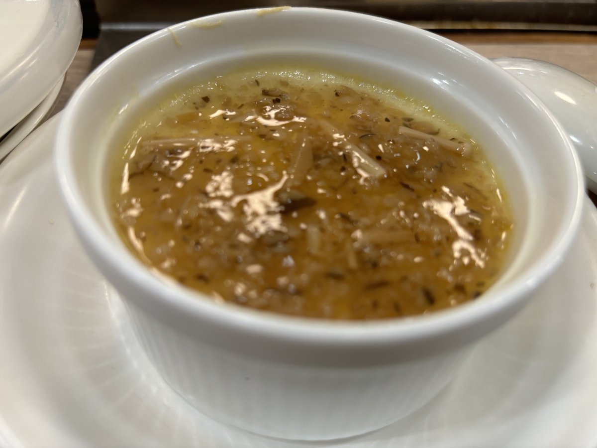 DOC982299658641's tweet photo. スイーツ食べたい https://t.co/doAQXe990A