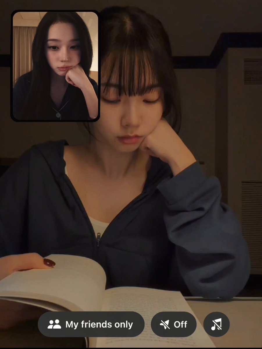 deltarelics's tweet photo. Minjeong's #bereal https://t.co/H2LnYys8Hw