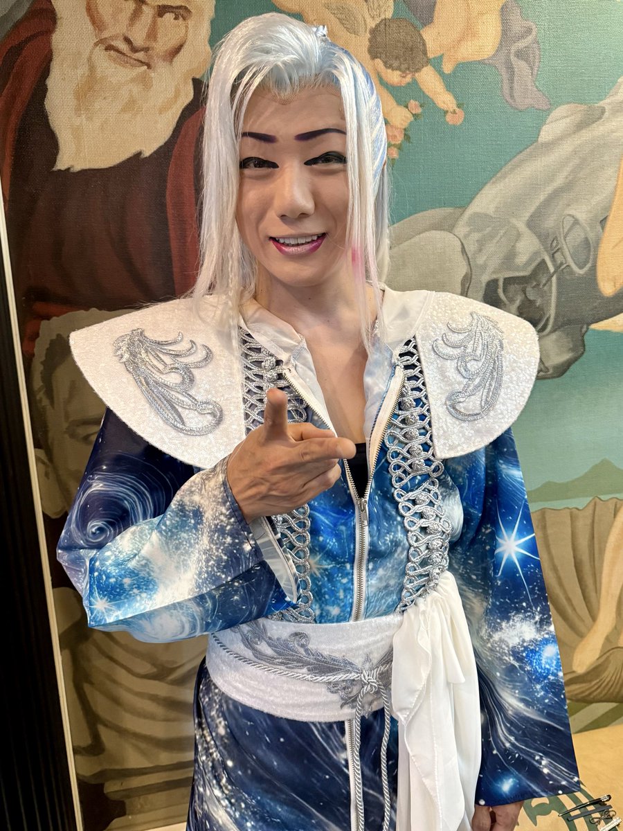 kumi1008_kz's tweet photo. 2026.9.19 in 高槻桜花劇場 ☾
『劇団暁』
　　⭐︎𓂃꙳⋆春樹祭り𓂃𓂂◌⭐︎

送り出し𓂃𓂂◌📸

#劇団暁 座長 #三咲春樹
副座長 #三咲大樹 花形 #三咲隼人
座長 #三咲暁人 花形 #三咲愛羅 #三咲憧
#三咲龍人 #三咲舞花 
#三咲良羅 #三咲楓馬 https://t.co/gTj47oHNAu