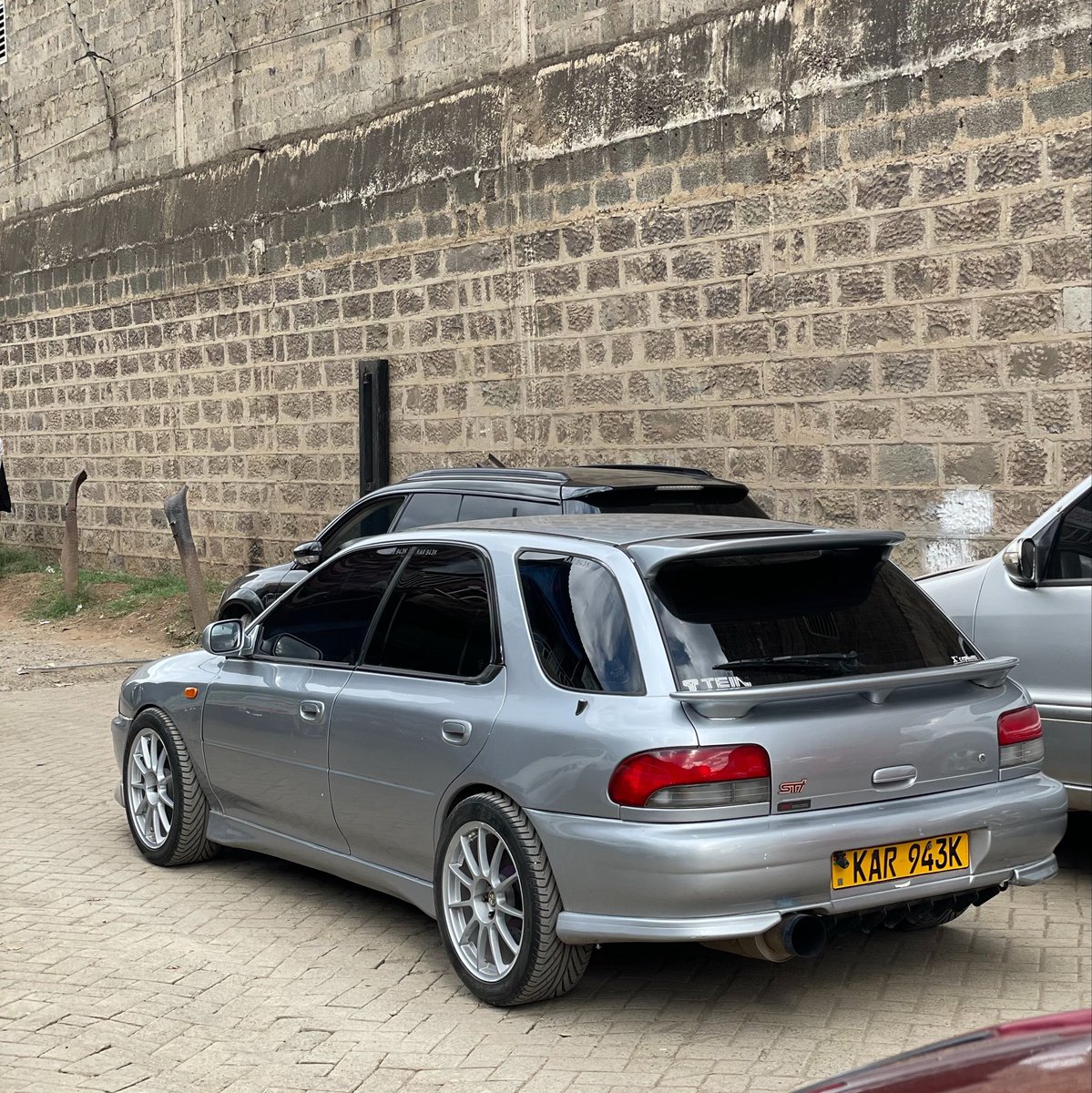 D___Kaiser's tweet photo. There’s something about these that modern cars just can’t replicate. https://t.co/xh5xooWe3d