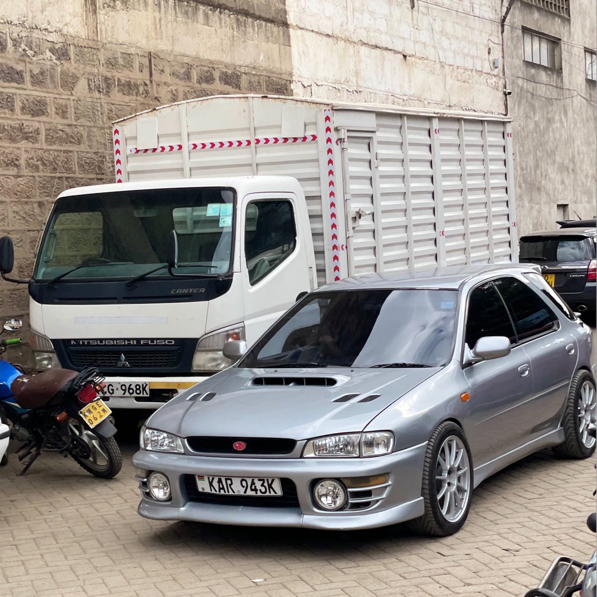 D___Kaiser's tweet photo. There’s something about these that modern cars just can’t replicate. https://t.co/xh5xooWe3d