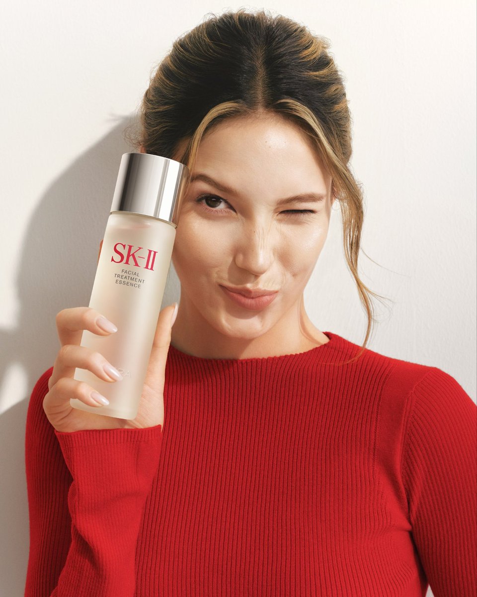 eileesn's tweet photo. A new chapter begins with SK-II. 🤍 So grateful to officially join the SK-II family and honored to be one of their Global Brand Ambassadors. ✨ Excited for everything ahead! https://t.co/dqcNFD0drg