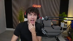 Cryz7z's tweet photo. @Gripeyy @BIGCLANgg THE BIG GRIPEY !! https://t.co/zBXZDdnGiO