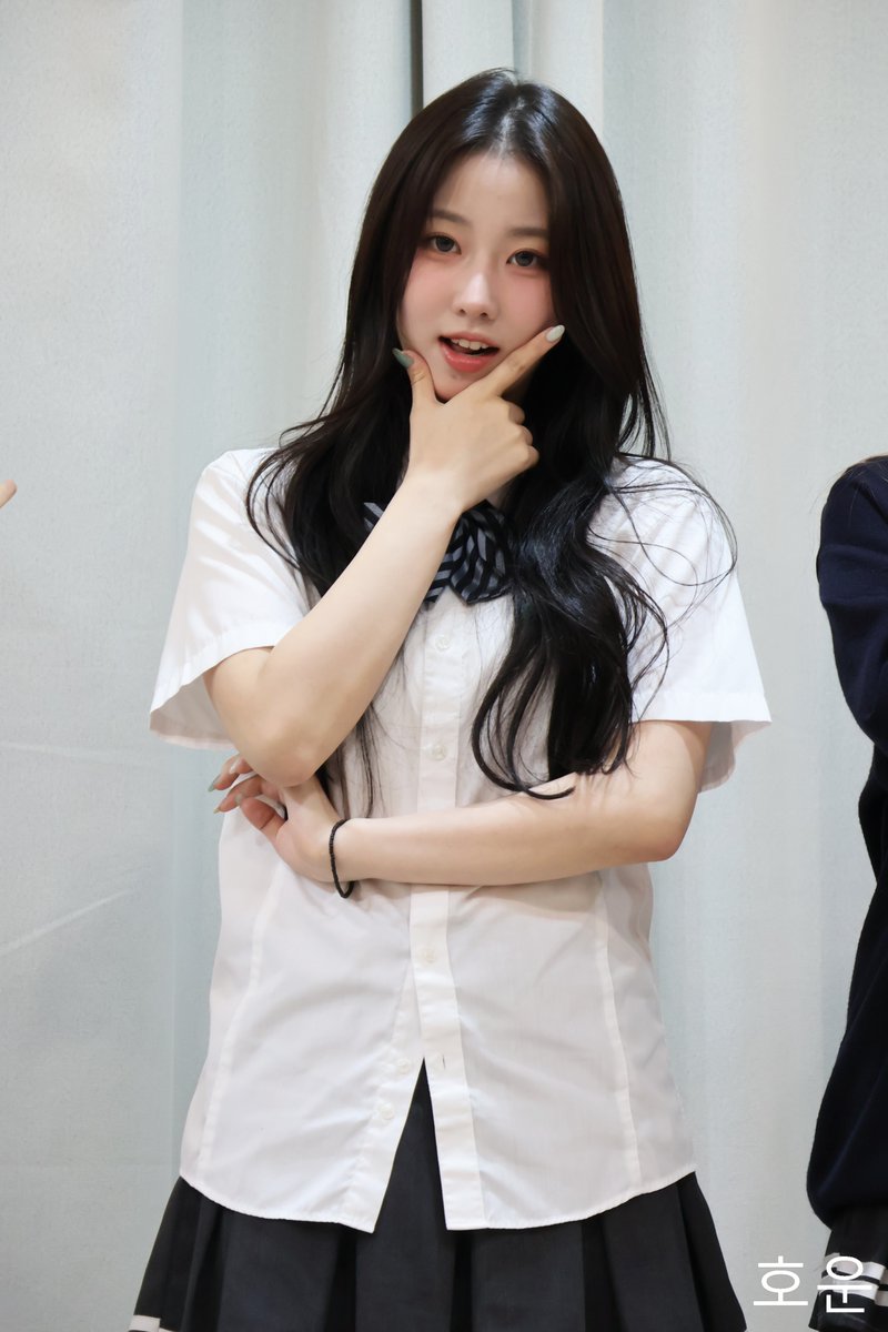 haoyunhong0429's tweet photo. 260920 #USPEER Everline fansign #Daon     

#유스피어 #다온 https://t.co/OtfJoRm9Su