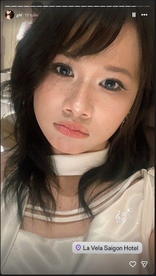 seto175's tweet photo. Gia Hân2k8 nhìn loli cute nhưng thực chất là con đĩ chó dâm. Trên trường thì some với mấy anh khóa trên, về nhà thì sang nhà ông anh hàng xóm làm nô lệ tình dục để kiếm tiền đi chơi. Hôm nào nó cũng ăn một đống tinh trùng, lồn bị dập liên tục không nghỉ ngày nào https://t.co/xP7p651JsK