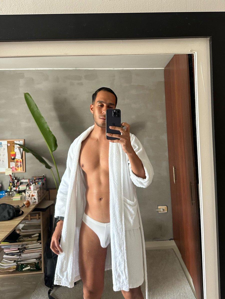 charlieoffi_'s tweet photo. Morning Mood ✨ https://t.co/HsPxO4V4M5